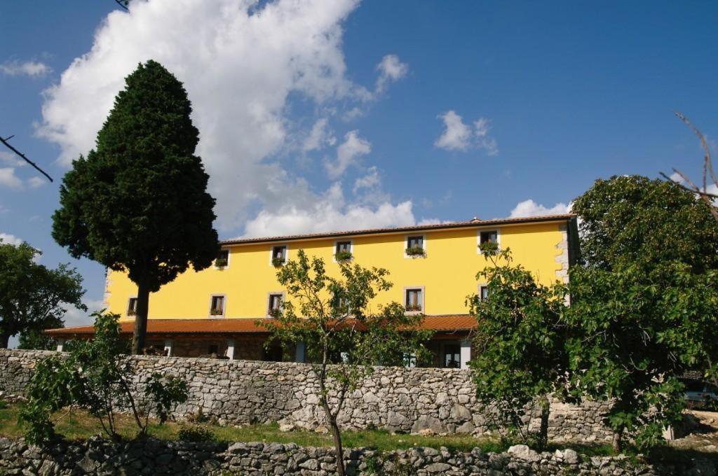 Villa Calussovo Ripenda Kras Exteriér fotografie