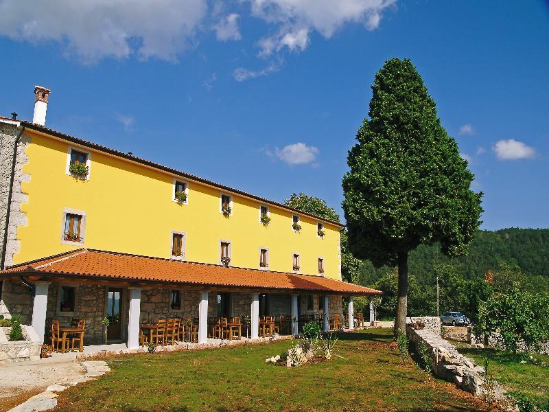 Villa Calussovo Ripenda Kras Exteriér fotografie